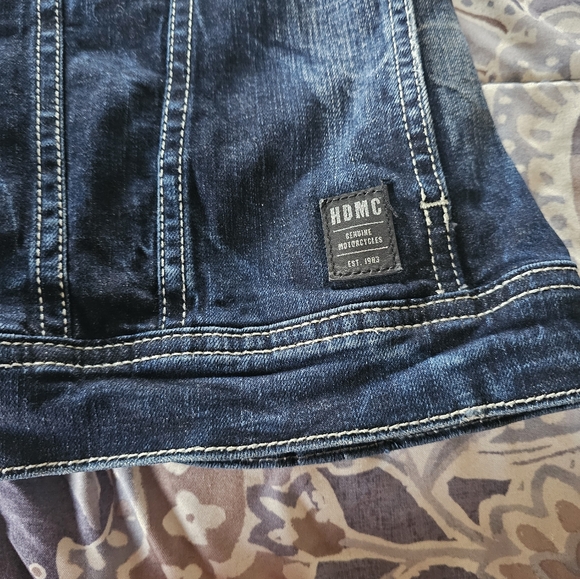 Jean Vest - Picture 2 of 4